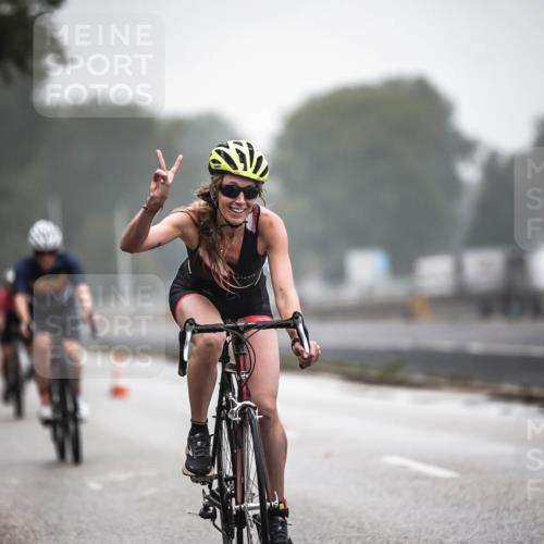 16.08.2026 - KN Förde Triathlon 2026 H.Heesch http://msf.ph/oto/9970653 16.08.2026 09:54:50 Radfahren 128, 132, 193, 241 meine-sportfotos.de