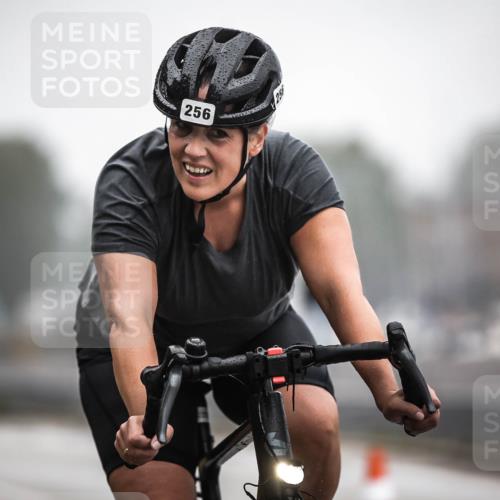 16.08.2026 - KN Förde Triathlon 2026 H.Heesch http://msf.ph/oto/9970705 16.08.2026 09:54:56 Radfahren 193, 199, 205, 247, 256 meine-sportfotos.de