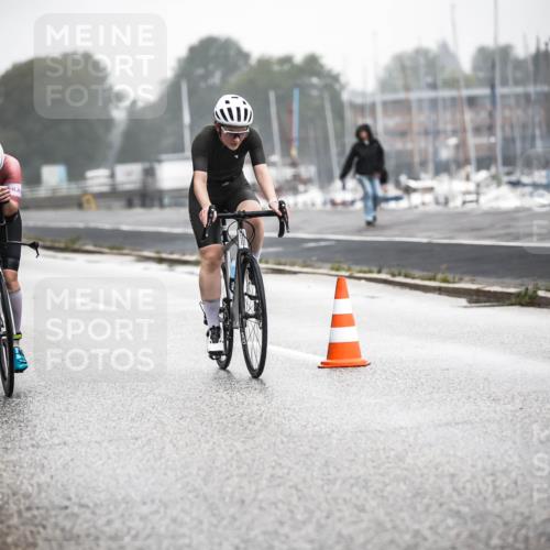16.08.2026 - KN Förde Triathlon 2026 H.Heesch http://msf.ph/oto/9970716 16.08.2026 09:55:01 Radfahren 125, 214 meine-sportfotos.de