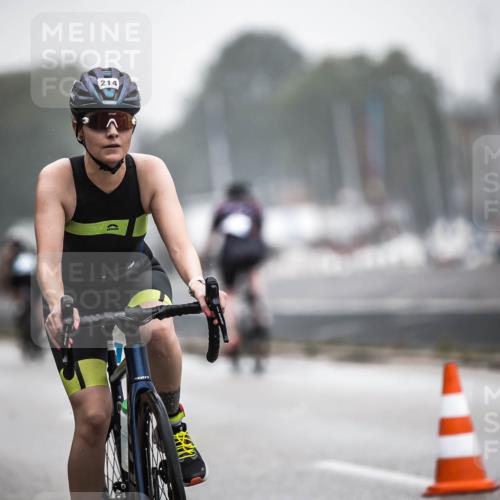 16.08.2026 - KN Förde Triathlon 2026 H.Heesch http://msf.ph/oto/9970745 16.08.2026 09:55:05 Radfahren 125, 170, 214 meine-sportfotos.de