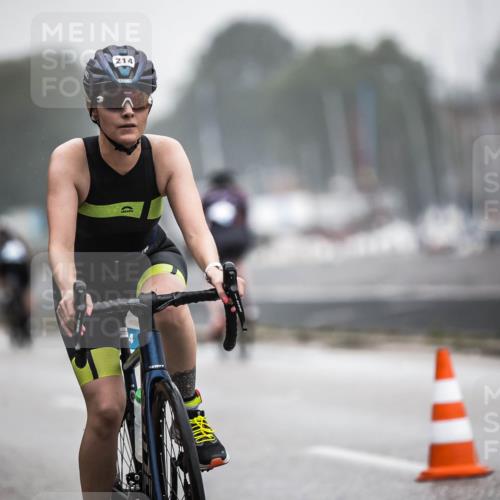 16.08.2026 - KN Förde Triathlon 2026 H.Heesch http://msf.ph/oto/9970746 16.08.2026 09:55:05 Radfahren 125, 170, 214 meine-sportfotos.de