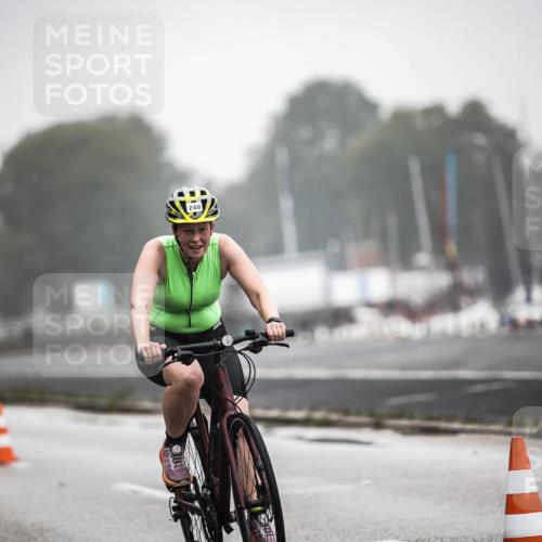 16.08.2026 - KN Förde Triathlon 2026 H.Heesch http://msf.ph/oto/9970753 16.08.2026 09:55:21 Radfahren 112, 235, 240 meine-sportfotos.de