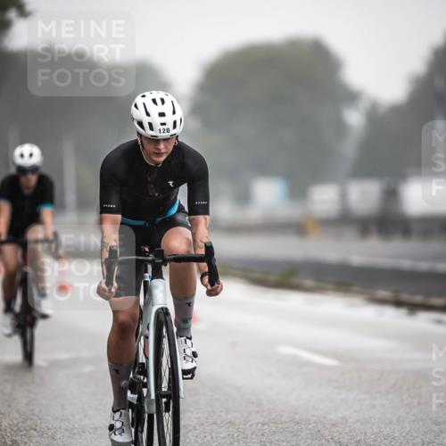 16.08.2026 - KN Förde Triathlon 2026 H.Heesch http://msf.ph/oto/9970878 16.08.2026 09:56:08 Radfahren 197, 202, 229 meine-sportfotos.de