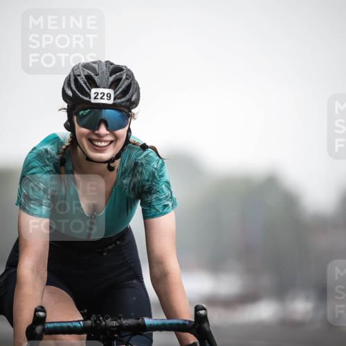 16.08.2026 - KN Förde Triathlon 2026 H.Heesch http://msf.ph/oto/9970904 16.08.2026 09:56:11 Radfahren 195, 197, 202, 229, 254, 805 meine-sportfotos.de