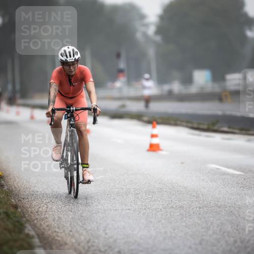16.08.2026 - KN Förde Triathlon 2026 H.Heesch http://msf.ph/oto/9970917 16.08.2026 09:56:14 Radfahren 195, 197, 229, 254, 260, 805 meine-sportfotos.de