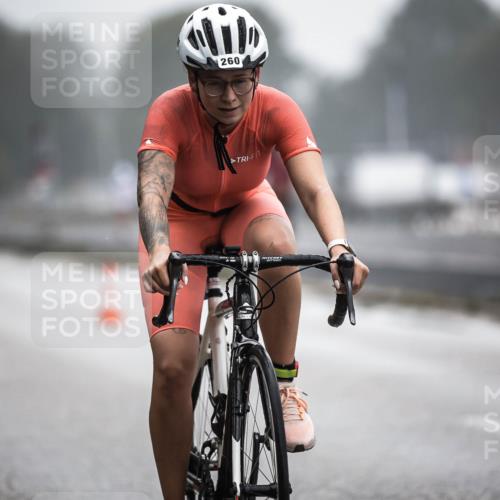 16.08.2026 - KN Förde Triathlon 2026 H.Heesch http://msf.ph/oto/9970940 16.08.2026 09:56:16 Radfahren 195, 254, 260, 805 meine-sportfotos.de