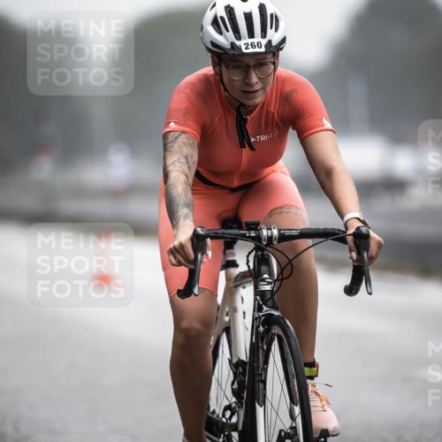 16.08.2026 - KN Förde Triathlon 2026 H.Heesch http://msf.ph/oto/9970942 16.08.2026 09:56:16 Radfahren 195, 254, 260, 805 meine-sportfotos.de