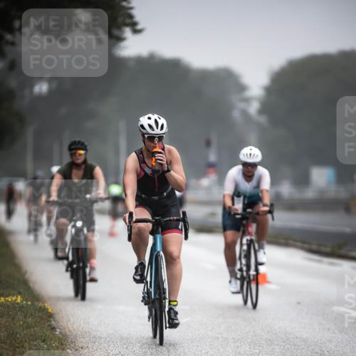 16.08.2026 - KN Förde Triathlon 2026 H.Heesch http://msf.ph/oto/9970962 16.08.2026 09:56:26 Radfahren 108, 172, 225, 261 meine-sportfotos.de