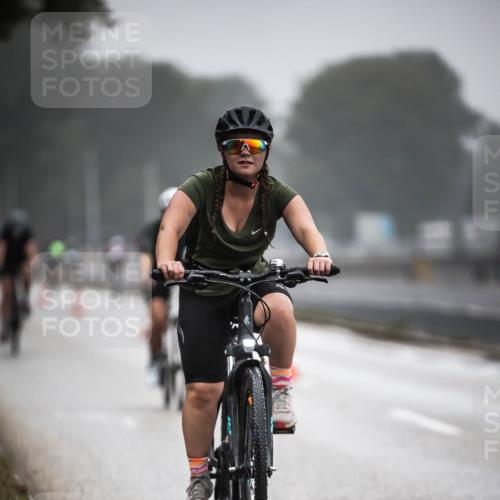 16.08.2026 - KN Förde Triathlon 2026 H.Heesch http://msf.ph/oto/9970975 16.08.2026 09:56:29 Radfahren 108, 137, 172, 225 meine-sportfotos.de