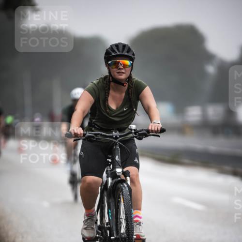 16.08.2026 - KN Förde Triathlon 2026 H.Heesch http://msf.ph/oto/9970979 16.08.2026 09:56:29 Radfahren 108, 137, 172, 225 meine-sportfotos.de