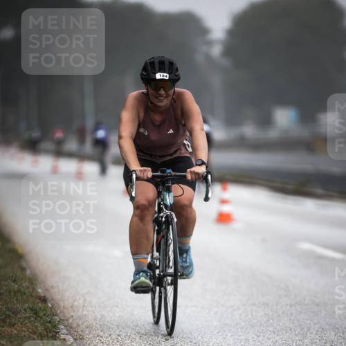 16.08.2026 - KN Förde Triathlon 2026 H.Heesch http://msf.ph/oto/9971027 16.08.2026 09:56:37 Radfahren 137, 175 meine-sportfotos.de
