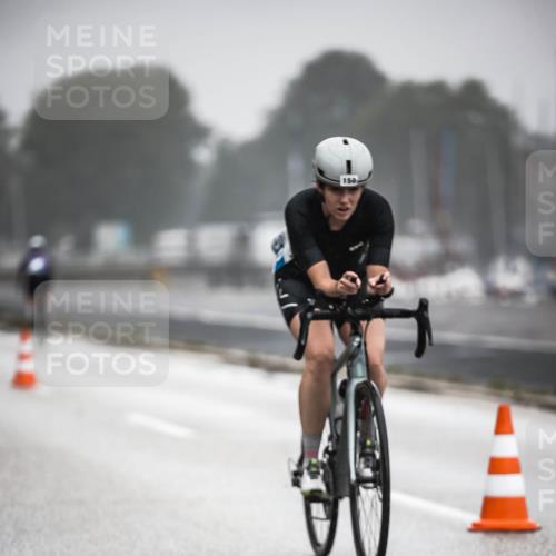 16.08.2026 - KN Förde Triathlon 2026 H.Heesch http://msf.ph/oto/9971051 16.08.2026 09:56:54 Radfahren 145, 153, 222 meine-sportfotos.de