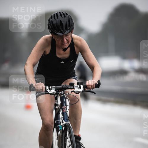 16.08.2026 - KN Förde Triathlon 2026 H.Heesch http://msf.ph/oto/9971078 16.08.2026 09:57:01 Radfahren 145, 213, 215 meine-sportfotos.de