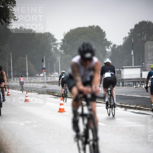 16.08.2026 - KN Förde Triathlon 2026 H.Heesch http://msf.ph/oto/9971083 16.08.2026 09:57:20 Radfahren 124, 182 meine-sportfotos.de