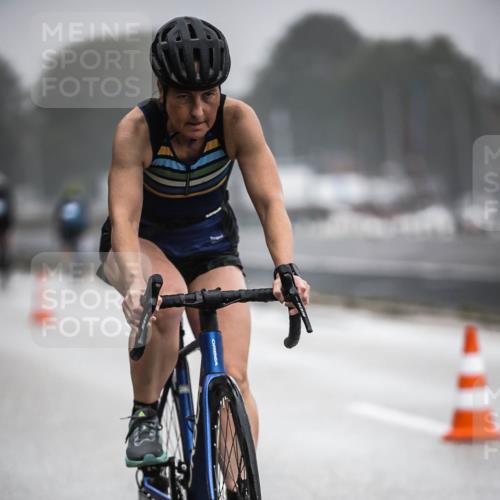 16.08.2026 - KN Förde Triathlon 2026 H.Heesch http://msf.ph/oto/9971103 16.08.2026 09:57:23 Radfahren 124, 182 meine-sportfotos.de