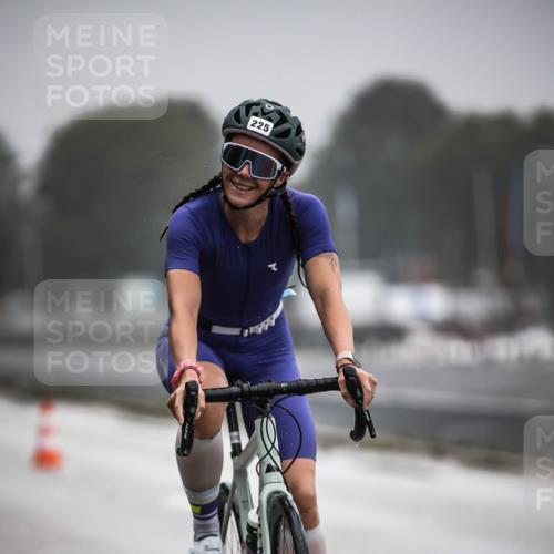 16.08.2026 - KN Förde Triathlon 2026 H.Heesch http://msf.ph/oto/9971237 16.08.2026 09:58:56 Radfahren 138, 156, 174, 254, 265 meine-sportfotos.de