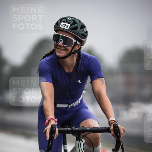 16.08.2026 - KN Förde Triathlon 2026 H.Heesch http://msf.ph/oto/9971244 16.08.2026 09:58:56 Radfahren 138, 156, 174, 254, 265 meine-sportfotos.de