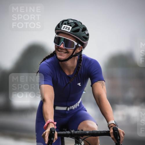 16.08.2026 - KN Förde Triathlon 2026 H.Heesch http://msf.ph/oto/9971245 16.08.2026 09:58:56 Radfahren 138, 156, 174, 254, 265 meine-sportfotos.de