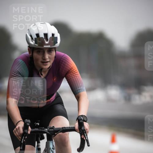 16.08.2026 - KN Förde Triathlon 2026 H.Heesch http://msf.ph/oto/9971263 16.08.2026 09:58:58 Radfahren 138, 156, 174, 254 meine-sportfotos.de