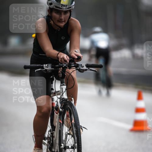 16.08.2026 - KN Förde Triathlon 2026 H.Heesch http://msf.ph/oto/9971301 16.08.2026 09:59:17 Radfahren 202 meine-sportfotos.de