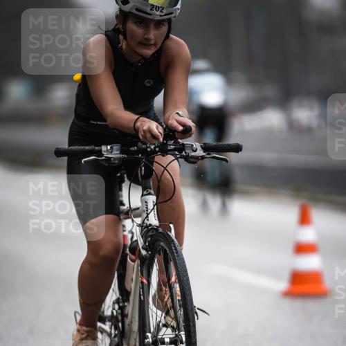 16.08.2026 - KN Förde Triathlon 2026 H.Heesch http://msf.ph/oto/9971302 16.08.2026 09:59:17 Radfahren 202 meine-sportfotos.de