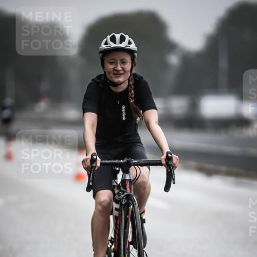 16.08.2026 - KN Förde Triathlon 2026 H.Heesch http://msf.ph/oto/9971341 16.08.2026 09:59:41 Radfahren 183, 263 meine-sportfotos.de