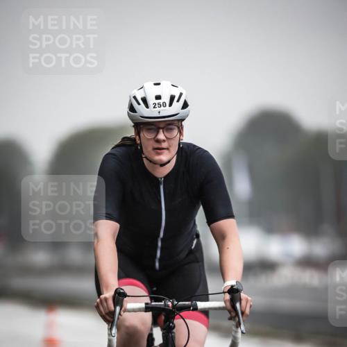 16.08.2026 - KN Förde Triathlon 2026 H.Heesch http://msf.ph/oto/9971402 16.08.2026 10:00:06 Radfahren 244, 250 meine-sportfotos.de