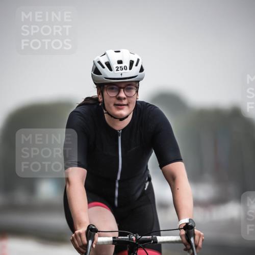 16.08.2026 - KN Förde Triathlon 2026 H.Heesch http://msf.ph/oto/9971405 16.08.2026 10:00:07 Radfahren 244, 250 meine-sportfotos.de