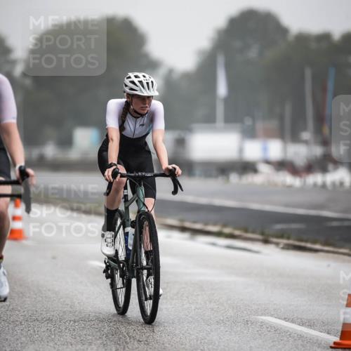 16.08.2026 - KN Förde Triathlon 2026 H.Heesch http://msf.ph/oto/9971417 16.08.2026 10:00:11 Radfahren 244 meine-sportfotos.de