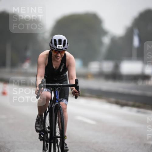 16.08.2026 - KN Förde Triathlon 2026 H.Heesch http://msf.ph/oto/9971440 16.08.2026 10:00:14 Radfahren 123, 215 meine-sportfotos.de