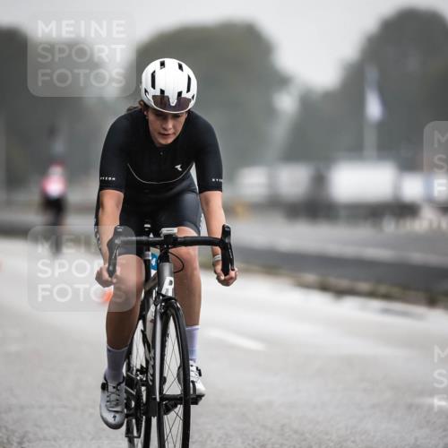 16.08.2026 - KN Förde Triathlon 2026 H.Heesch http://msf.ph/oto/9971465 16.08.2026 10:00:21 Radfahren 215, 267 meine-sportfotos.de