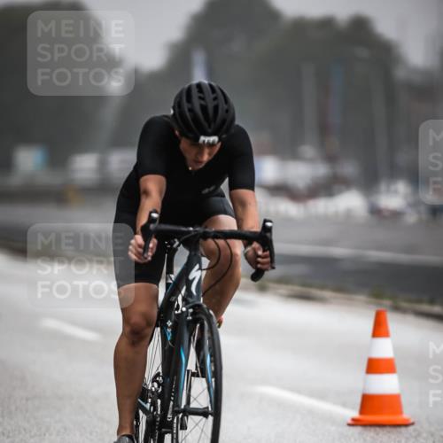 16.08.2026 - KN Förde Triathlon 2026 H.Heesch http://msf.ph/oto/9971507 16.08.2026 10:00:29 Radfahren 184, 267 meine-sportfotos.de