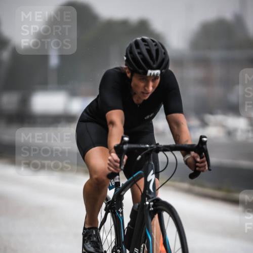 16.08.2026 - KN Förde Triathlon 2026 H.Heesch http://msf.ph/oto/9971512 16.08.2026 10:00:29 Radfahren 184, 267 meine-sportfotos.de