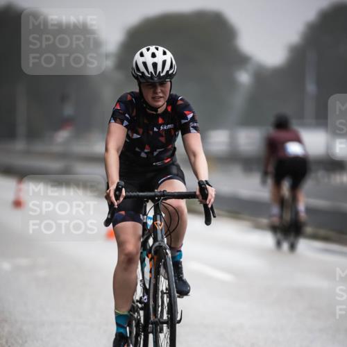 16.08.2026 - KN Förde Triathlon 2026 H.Heesch http://msf.ph/oto/9971548 16.08.2026 10:00:44 Radfahren 200, 242, 246, 248 meine-sportfotos.de