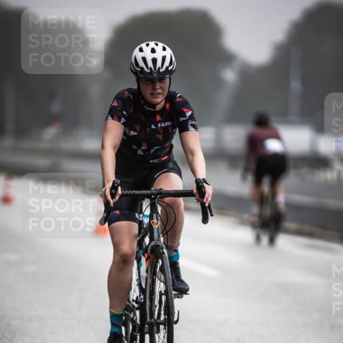 16.08.2026 - KN Förde Triathlon 2026 H.Heesch http://msf.ph/oto/9971549 16.08.2026 10:00:44 Radfahren 200, 242, 246, 248 meine-sportfotos.de