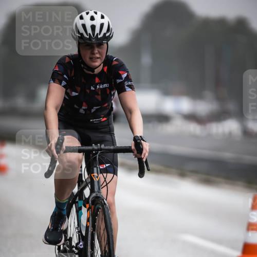 16.08.2026 - KN Förde Triathlon 2026 H.Heesch http://msf.ph/oto/9971555 16.08.2026 10:00:44 Radfahren 200, 242, 246, 248 meine-sportfotos.de