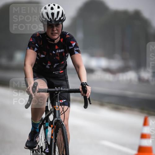 16.08.2026 - KN Förde Triathlon 2026 H.Heesch http://msf.ph/oto/9971556 16.08.2026 10:00:44 Radfahren 200, 242, 246, 248 meine-sportfotos.de