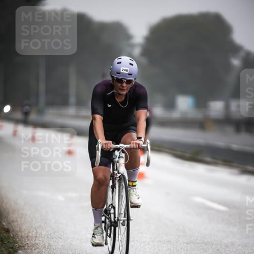 16.08.2026 - KN Förde Triathlon 2026 H.Heesch http://msf.ph/oto/9971563 16.08.2026 10:00:46 Radfahren 200, 242, 246, 248 meine-sportfotos.de