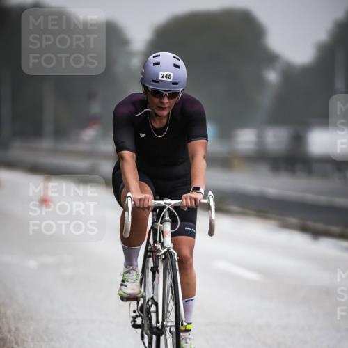 16.08.2026 - KN Förde Triathlon 2026 H.Heesch http://msf.ph/oto/9971571 16.08.2026 10:00:47 Radfahren 200, 246, 248 meine-sportfotos.de