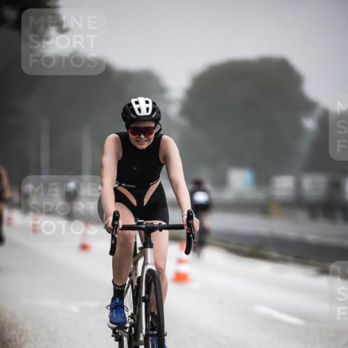 16.08.2026 - KN Förde Triathlon 2026 H.Heesch http://msf.ph/oto/9971588 16.08.2026 10:00:56 Radfahren 228, 238, 243 meine-sportfotos.de