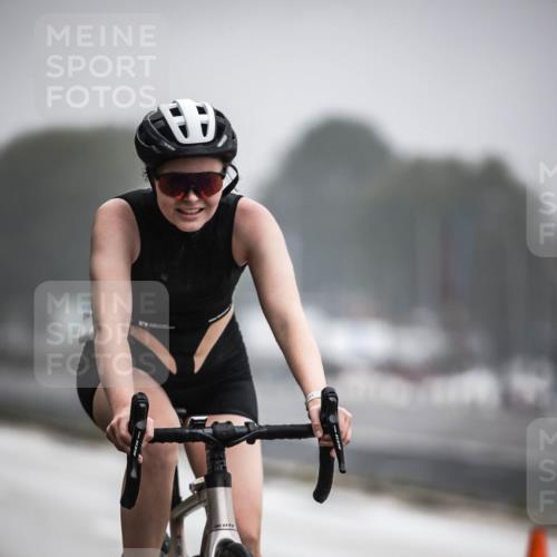 16.08.2026 - KN Förde Triathlon 2026 H.Heesch http://msf.ph/oto/9971604 16.08.2026 10:00:56 Radfahren 228, 238, 243 meine-sportfotos.de