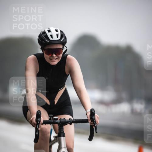16.08.2026 - KN Förde Triathlon 2026 H.Heesch http://msf.ph/oto/9971605 16.08.2026 10:00:56 Radfahren 228, 238, 243 meine-sportfotos.de