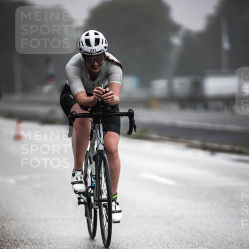 16.08.2026 - KN Förde Triathlon 2026 H.Heesch http://msf.ph/oto/9971658 16.08.2026 10:01:09 Radfahren 190, 212, 224 meine-sportfotos.de