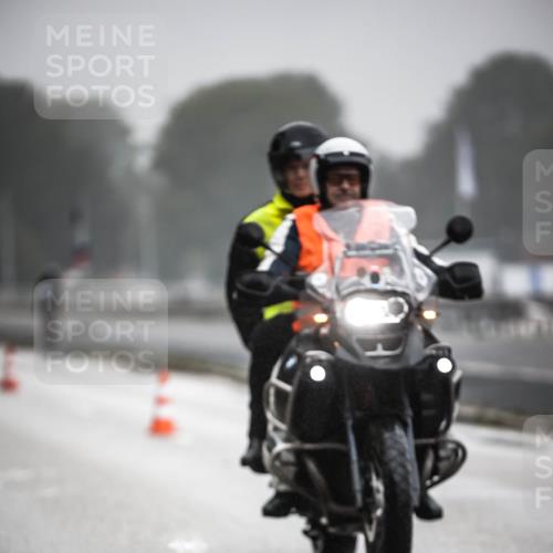 16.08.2026 - KN Förde Triathlon 2026 H.Heesch http://msf.ph/oto/9971682 16.08.2026 10:01:11 Radfahren 190, 224, 227 meine-sportfotos.de