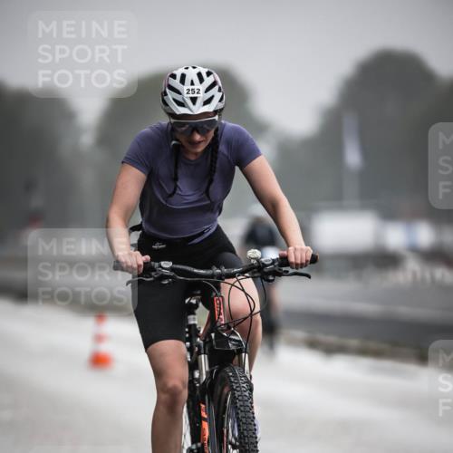 16.08.2026 - KN Förde Triathlon 2026 H.Heesch http://msf.ph/oto/9971693 16.08.2026 10:01:24 Radfahren 217, 252 meine-sportfotos.de