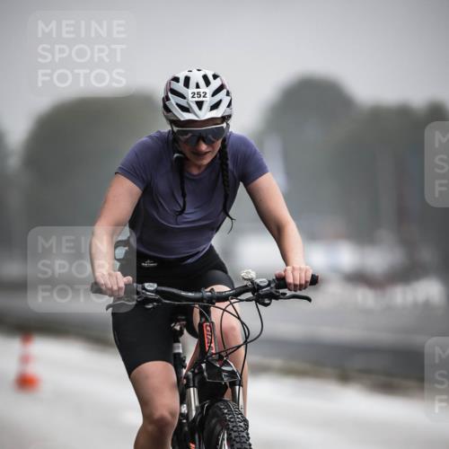 16.08.2026 - KN Förde Triathlon 2026 H.Heesch http://msf.ph/oto/9971697 16.08.2026 10:01:24 Radfahren 217, 252 meine-sportfotos.de