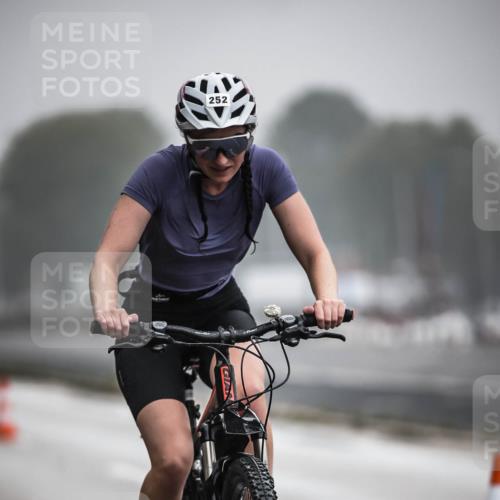 16.08.2026 - KN Förde Triathlon 2026 H.Heesch http://msf.ph/oto/9971698 16.08.2026 10:01:24 Radfahren 217, 252 meine-sportfotos.de