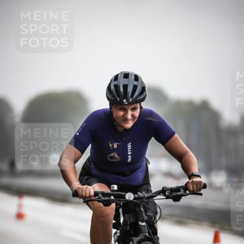 16.08.2026 - KN Förde Triathlon 2026 H.Heesch http://msf.ph/oto/9971834 16.08.2026 10:02:28 Radfahren 188, 236, 263 meine-sportfotos.de