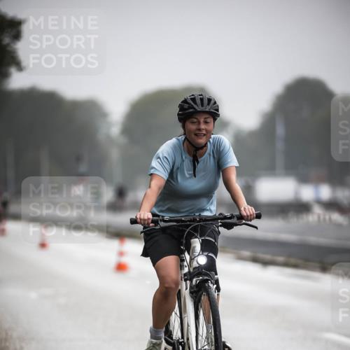 16.08.2026 - KN Förde Triathlon 2026 H.Heesch http://msf.ph/oto/9971844 16.08.2026 10:02:32 Radfahren 188, 236, 263 meine-sportfotos.de