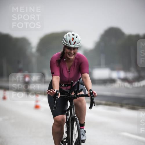 16.08.2026 - KN Förde Triathlon 2026 H.Heesch http://msf.ph/oto/9971867 16.08.2026 10:02:35 Radfahren 126, 236 meine-sportfotos.de